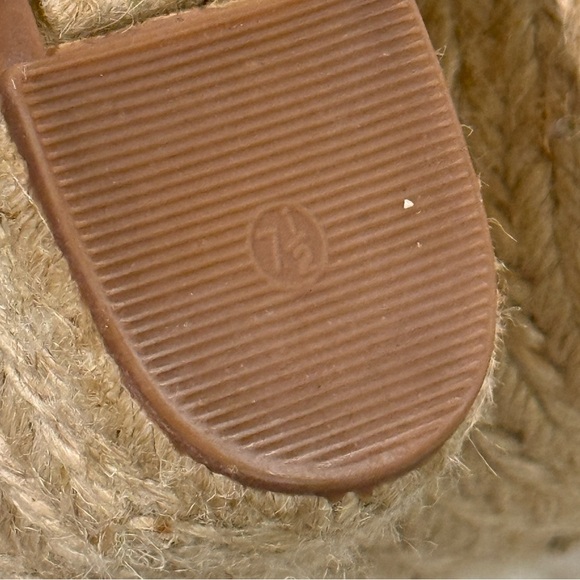 Women’s MARC FISHER LTD Alida Espadrille tan wedge sandals- Size 7.5 - Picture 8 of 8